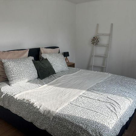 Vakantiehuis Vida Lanaken Ngoại thất bức ảnh